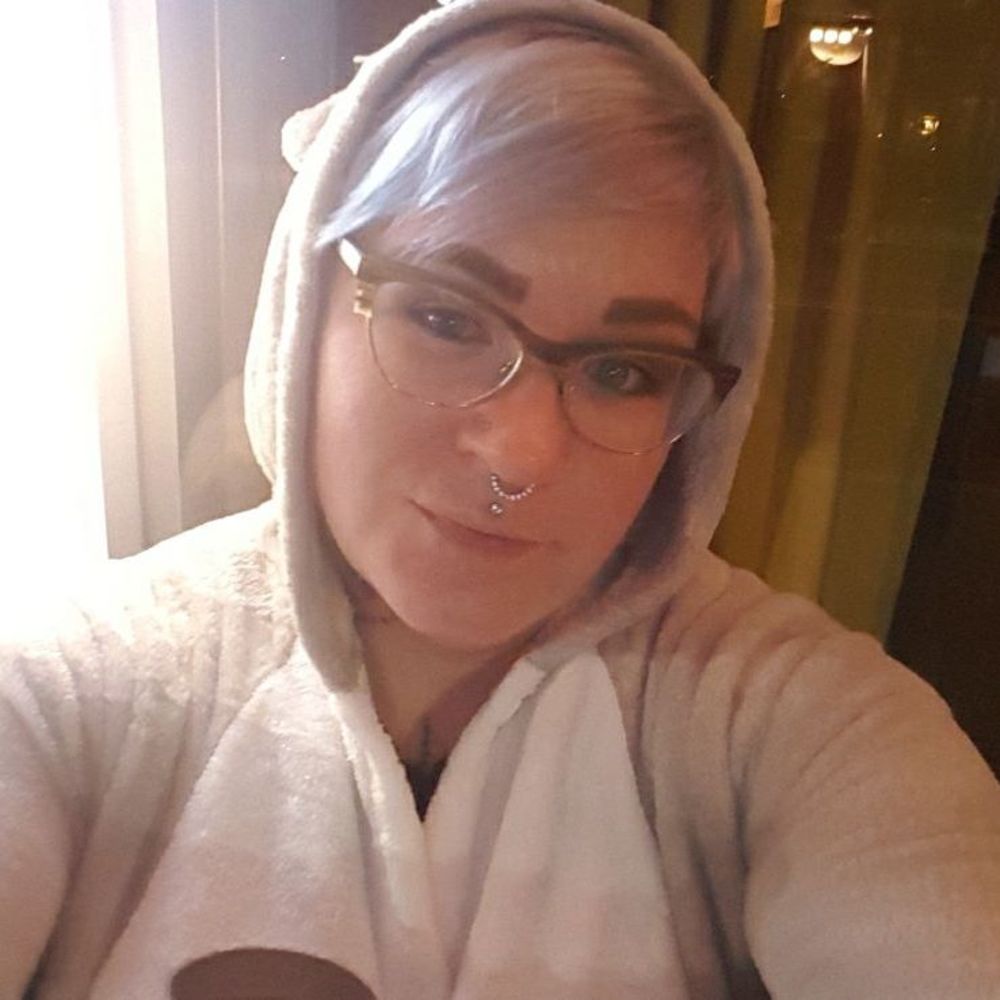 Meet your Posher, Kat